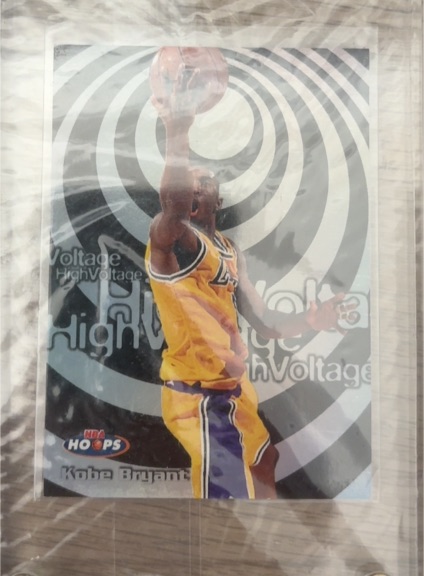 1997-98 NBA Hoops #1HV Kobe Bryant High Voltage — front