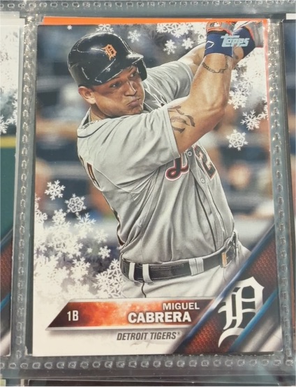 2016 Topps Holiday #HMW99 Miguel Cabrera — front