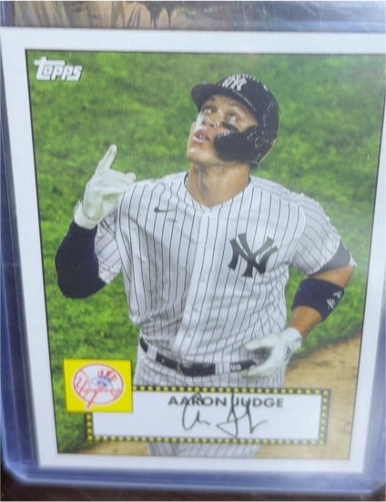 2021 Topps #T52-1 Aaron Judge New York Yankees — front