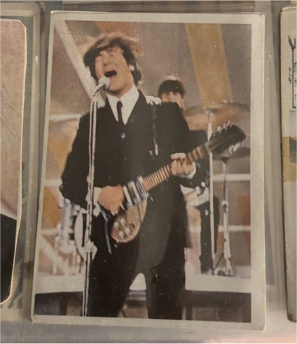 1964 Topps Beatles Color #24 John Lennon — front