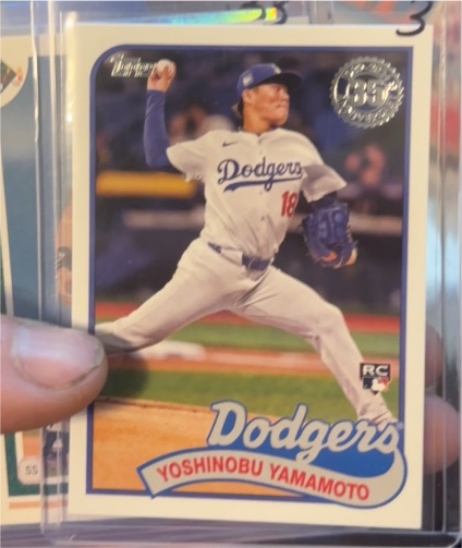 2024 Topps Update #89US-29 Yoshinobu Yamamoto — front