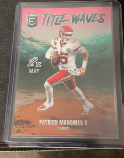 2025 Panini Donruss Elite #1 Patrick Mahomes II Title Waves MVP — front