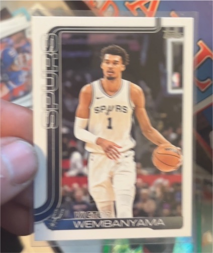 2025-26 Topps #195 Victor Wembanyama — front