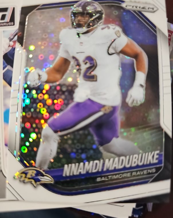 2025 Panini Prizm #22 Nnamdi Madubuike — front