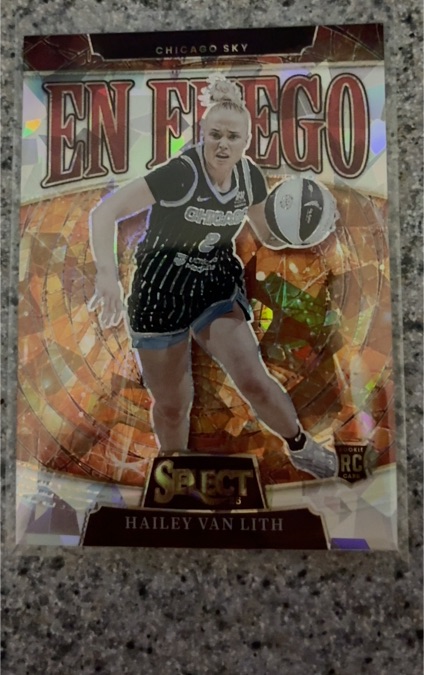 2025 Panini Select WNBA #2 Hailey Van Lith En Fuego — front