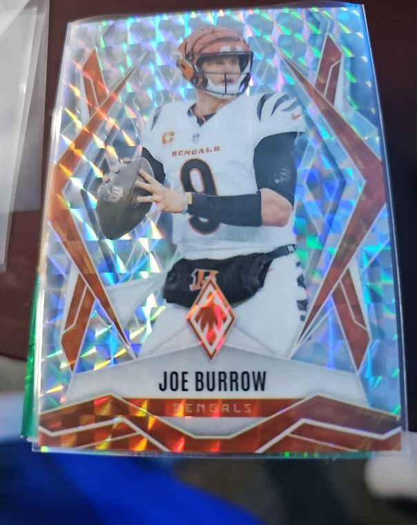 2025 Panini Phoenix #30 Joe Burrow — front