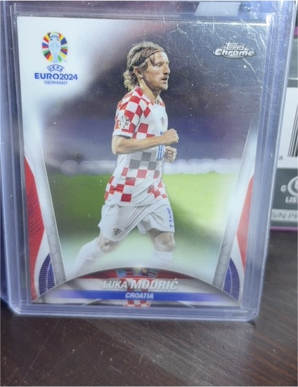 2024 Topps Chrome UEFA Euro #10 Luka Modric — front