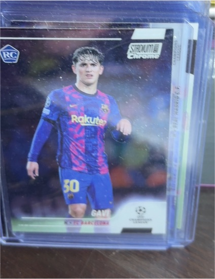 2021-22 Topps Stadium Club Chrome #31 Gavi — front