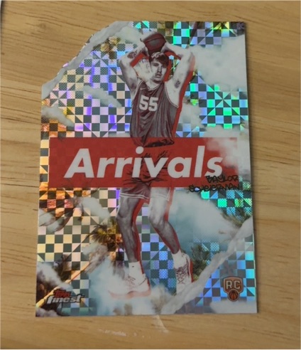 2024-25 Topps Finest Arrivals X Fractor #A-10 Zach Edey — front