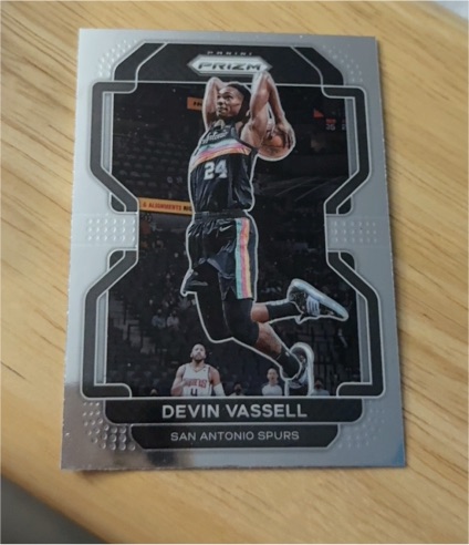 2021-22 Panini Prizm #130 Devin Vassell — front