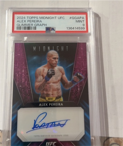2024 Topps Midnight UFC #GG-APA Alex Pereira Glimmer Graph — front