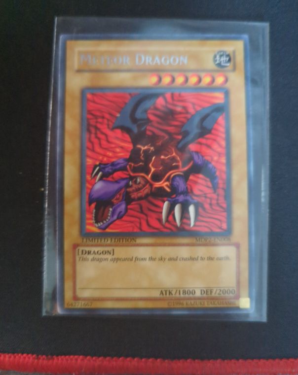1996 Yu-Gi-Oh! MDP2-EN008 Meteor Dragon — front