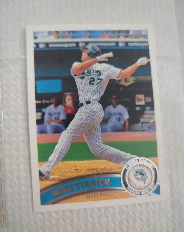 2011 Topps #78 Mike Stanton — front
