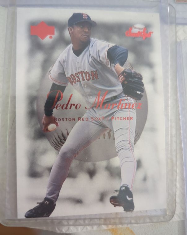 2001 Upper Deck Sweet Spot #17 Pedro Martinez — front