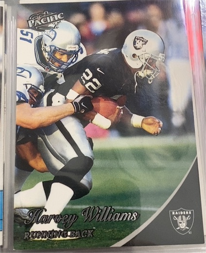 1999 Pacific #301 Harvey Williams — front