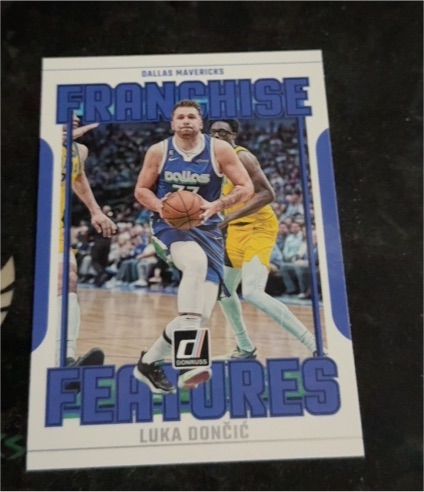 2023-24 Donruss #25 Luka Dončić Franchise Features Dallas Mavericks — front