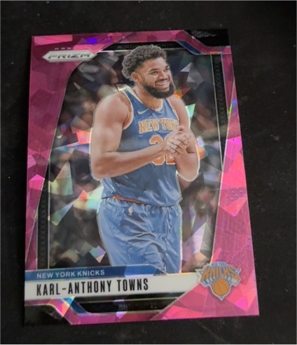 2024-25 Panini Prizm #141 Karl-Anthony Towns Pink Ice New York Knicks — front