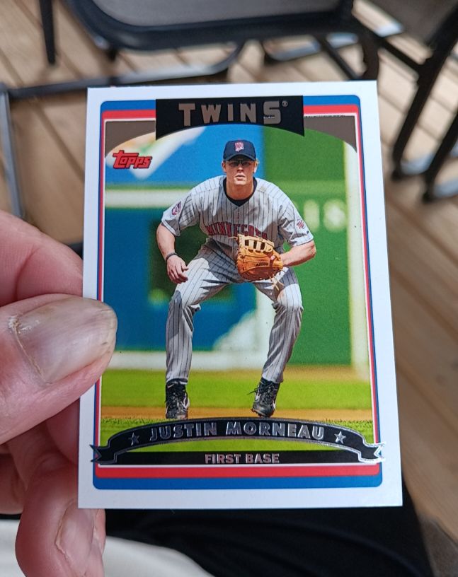 2006 Topps #122 Justin Morneau — front