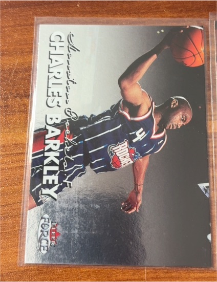 1999-00 Fleer Force #17 Charles Barkley — front
