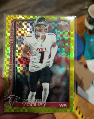 2025 Topps Chrome #11 Darnell Mooney Lime Green X-Fractor — front