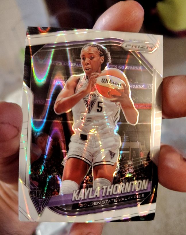 2025 Panini Prizm WNBA #17 Kayla Thornton — front