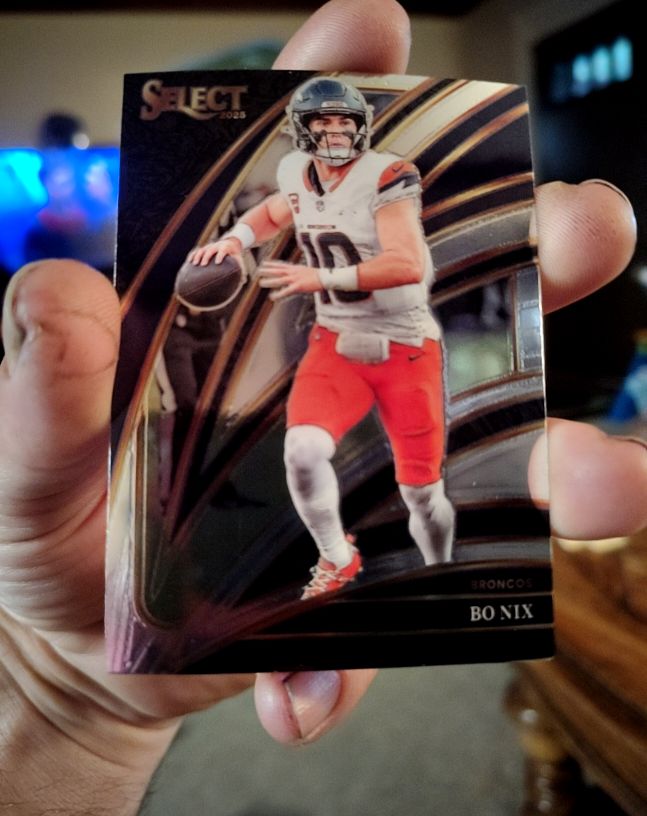 2025 Panini Select #211 Bo Nix — front