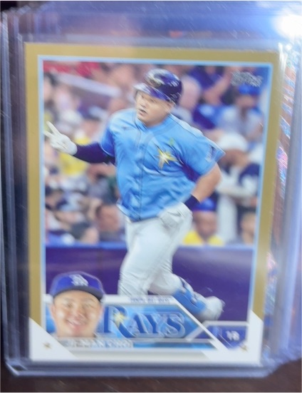 2023 Topps Series 1 #305 Ji-Man Choi — front