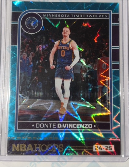 2024-25 Panini NBA Hoops #51 Donte DiVincenzo — front