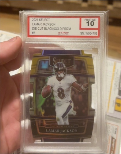 2021 Panini Select #5 Lamar Jackson Die-Cut Black/Gold Prizm — front