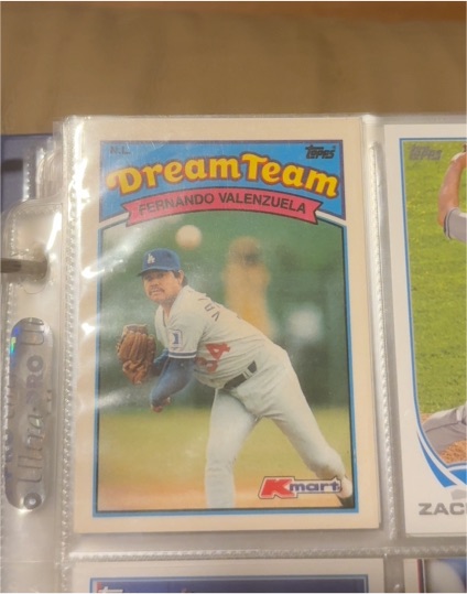 1989 Topps Kmart Dream Team #32 Fernando Valenzuela — front