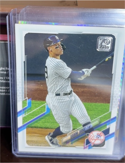 2021 Topps #99 Aaron Judge — front