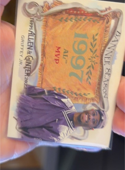 2022 Topps Allen & Ginter #BS-15 Ken Griffey Jr. Banner Seasons — front