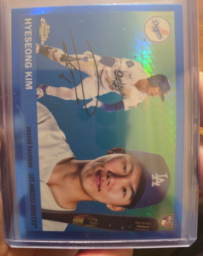 2025 Topps Chrome Platinum #360 Hyeseong Kim — front