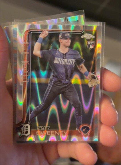 2025 Topps Chrome #6 Trey Sweeney — front