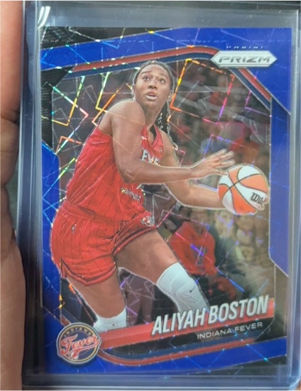 2025 Panini Prizm WNBA #75 Aliyah Boston — front