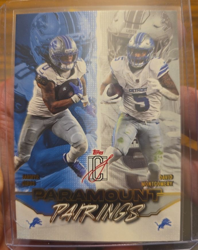2025 Topps Signature Class Paramount Pairings #PP-8 Jahmyr Gibbs & David Montgomery — front