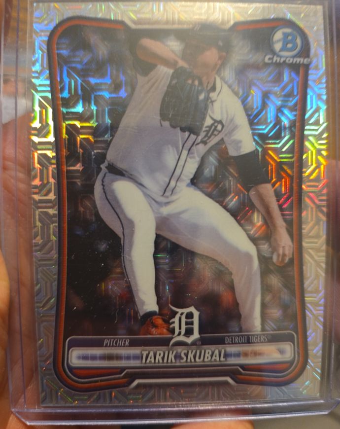 2026 Bowman Chrome #76 Tarik Skubal Mojo Refractor Detroit Tigers — front