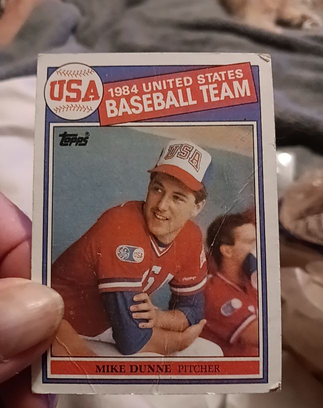 1985 Topps #395 Mike Dunne USA 1984 United States Baseball Team — front