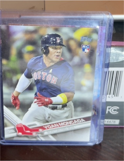 2017 Topps #210 Yoan Moncada — front