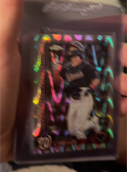 2021 Topps Chrome Illumination #IL-8 Juan Soto — front