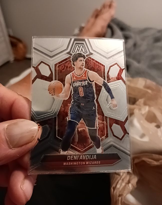 2023-24 Panini Mosaic #60 Deni Avdija — front