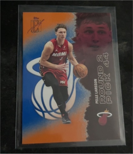 2025-26 Topps Signature Class #7 Pelle Larsson — front