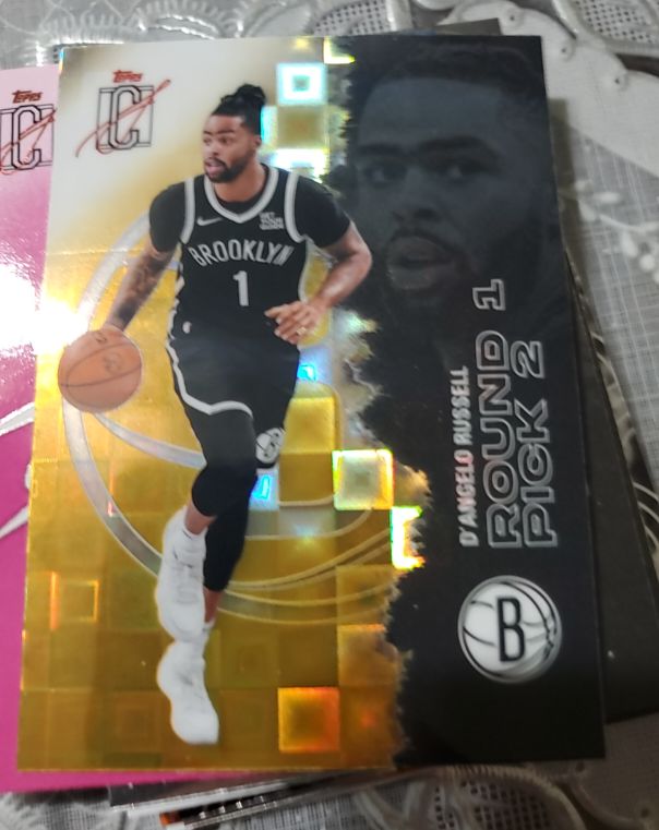 2026 Topps Signature Class #16 D'Angelo Russell — front