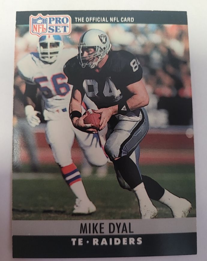 1990 Pro Set #151 Mike Dyal — front