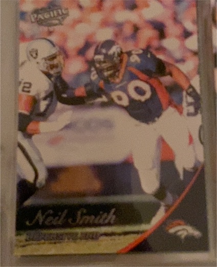 1999 Pacific #130 Neil Smith — front