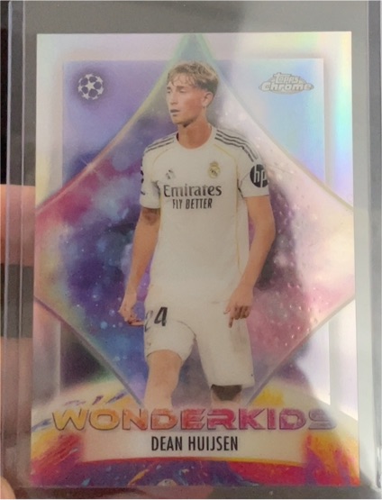 2026 Topps Chrome UEFA Champions League Wonderkids #WK-6 Dean Huijsen — front