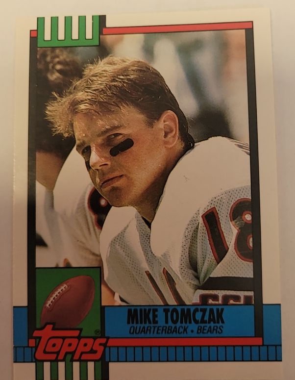 1990 Topps Traded #13T Mike Tomczak — front