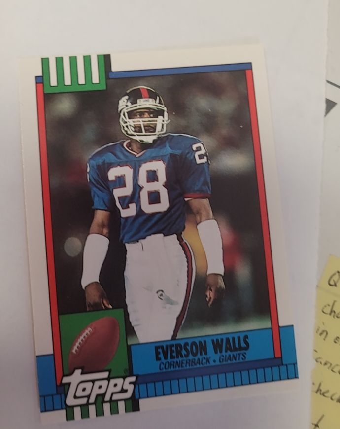 1990 Topps Traded #74T Everson Walls — front
