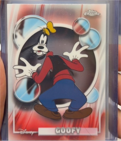 2026 Topps Chrome Disney #52 Goofy — front