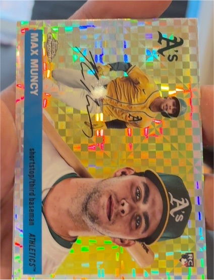 2025 Topps Chrome #285 Max Muncy — front